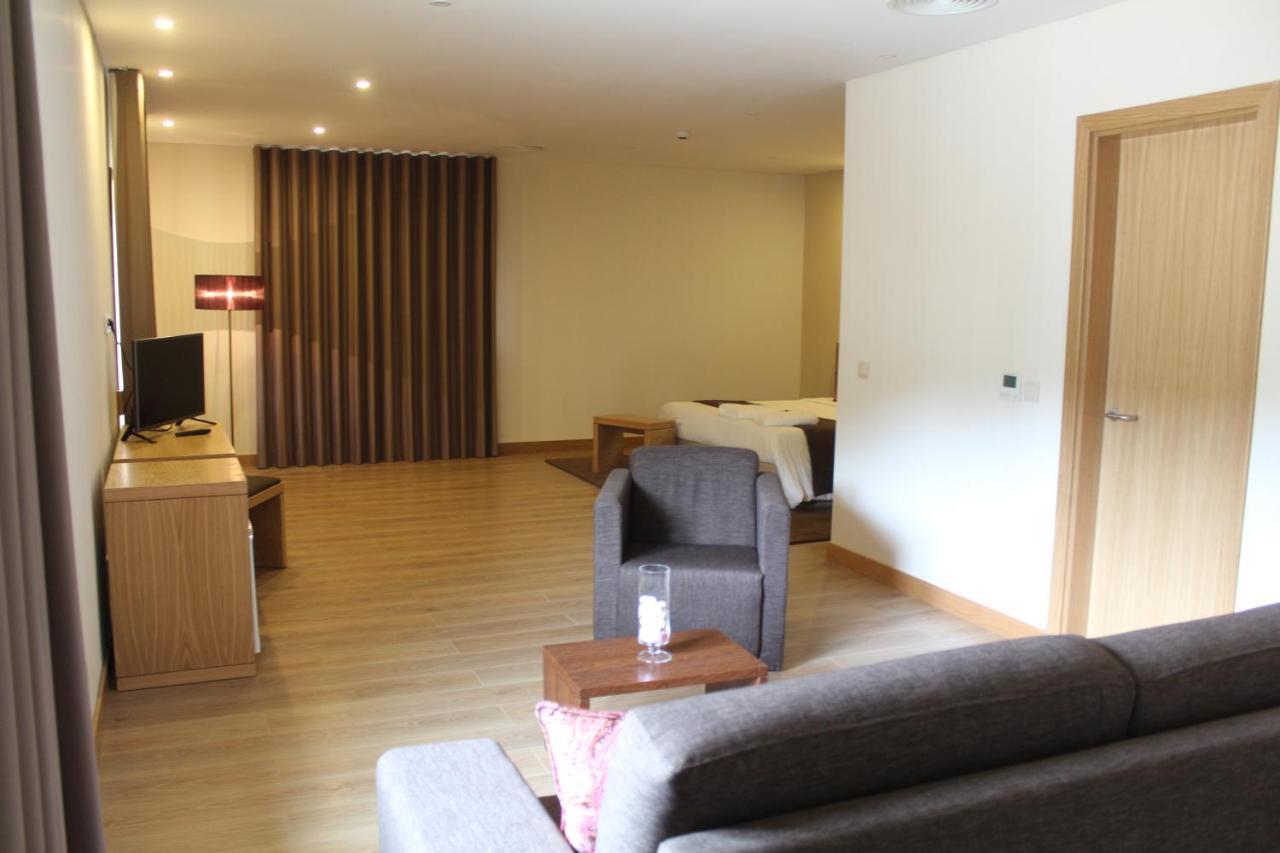 Douro Cister Hotel Resort Ucanha ภายนอก รูปภาพ